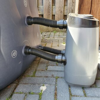 Outdoor opblaasbare spa / bubbelbad - 4 persoons XL - 800L
