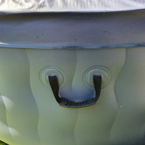 Outdoor opblaasbare spa / bubbelbad - 4 persoons XL - 800L